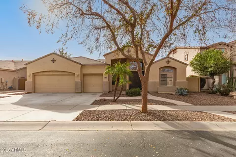 279 W Kingbird Dr, Chandler, AZ 85286
