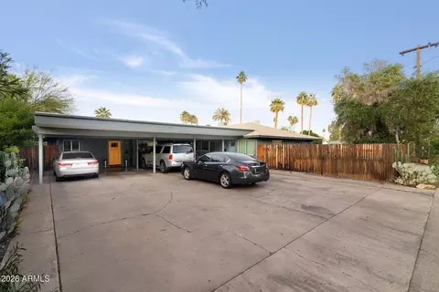 Exterior - 822 E Montecito Ave, Phoenix, AZ 85014 photo 12 of 14