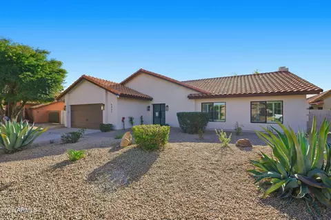 5421 E Michelle Dr, Scottsdale, AZ 85254