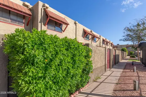 2724 W Mclellan Blvd W #119, Phoenix, AZ 85017