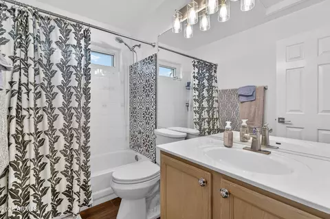 Bath - 3615 E Desert Willow Rd, Phoenix, AZ 85044 photo 5 of 5