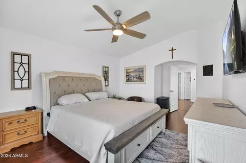 Bedroom - 3615 E Desert Willow Rd, Phoenix, AZ 85044 photo 2 of 10