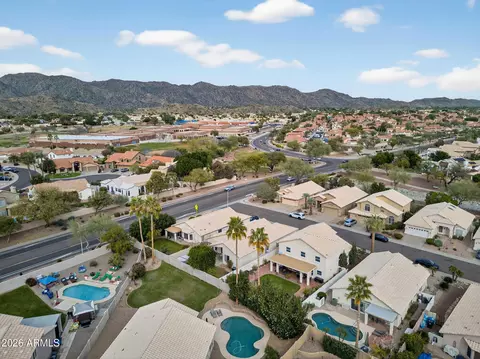 View/Area - 3615 E Desert Willow Rd, Phoenix, AZ 85044 photo 13 of 16