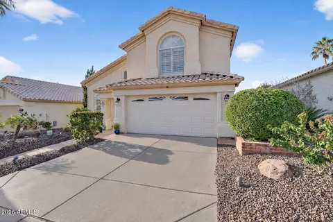 Exterior - 3615 E Desert Willow Rd, Phoenix, AZ 85044 photo 3 of 8