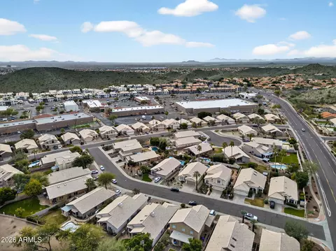 View/Area - 3615 E Desert Willow Rd, Phoenix, AZ 85044 photo 14 of 16