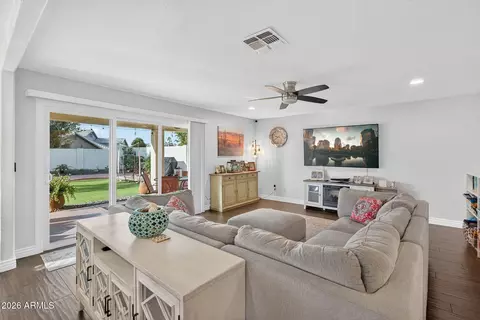 Living - 3615 E Desert Willow Rd, Phoenix, AZ 85044 photo 3 of 6