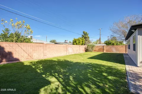 Exterior - 1212 W Coolidge St, Phoenix, AZ 85013 photo 3 of 8