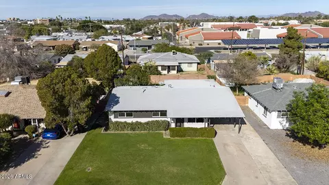 View/Area - 1212 W Coolidge St, Phoenix, AZ 85013 photo 1 of 4