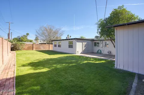 Exterior - 1212 W Coolidge St, Phoenix, AZ 85013 photo 4 of 8