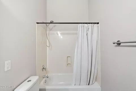 Bath - 10303 E Irwin Ave, Mesa, AZ 85209 photo 4 of 4