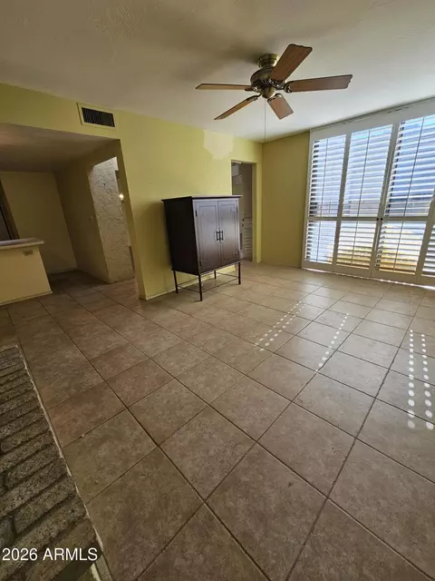 Living - 7003 N Barbados Pl, Phoenix, AZ 85021 photo 3 of 4