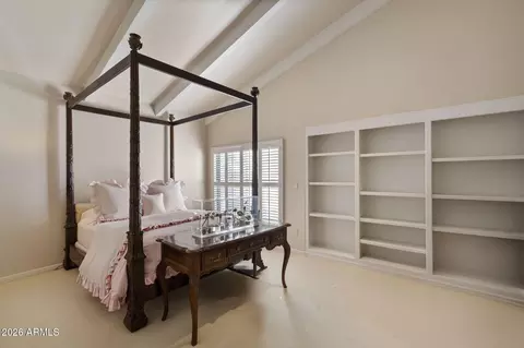 Bedroom - 84 Biltmore Ests, Phoenix, AZ 85016 photo 4 of 6