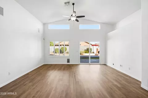 460 E Arabian Dr, Gilbert, AZ 85296 photo 4