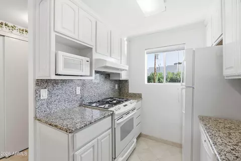 6125 E Indian School Rd #291, Scottsdale, AZ 85251