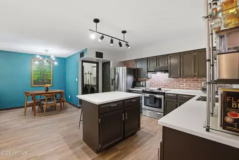 2106 W Devonshire St, Mesa, AZ 85201 photo 8