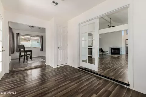 Entry Way - 1919 E Velvet Dr, Tempe, AZ 85284 photo 2 of 2