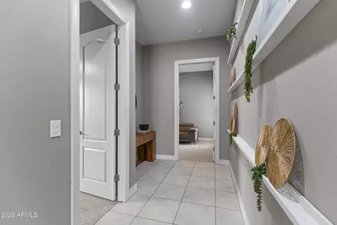 Entry Way - 1978 E Indian Wells Dr, Gilbert, AZ 85298 photo 6 of 7