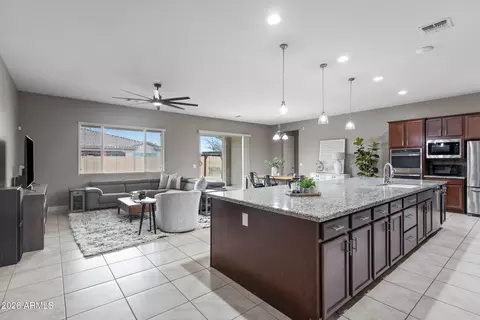 Kitchen - 1978 E Indian Wells Dr, Gilbert, AZ 85298 photo 5 of 5