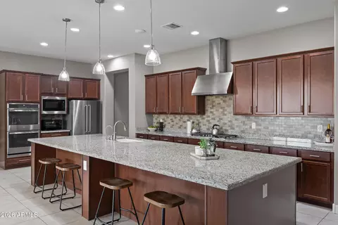 Kitchen - 1978 E Indian Wells Dr, Gilbert, AZ 85298 photo 2 of 5