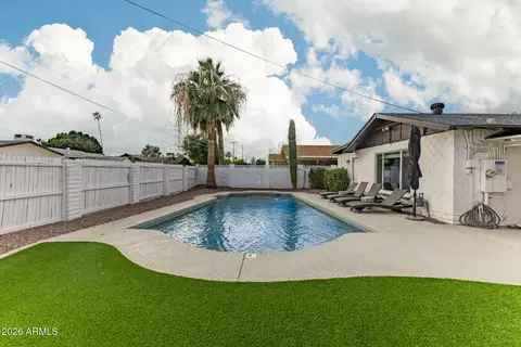 8619 E Roanoke Ave, Scottsdale, AZ 85257