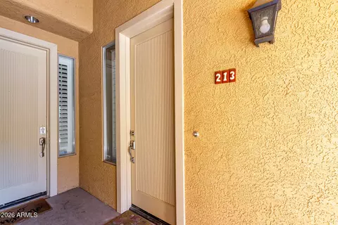 10655 N 9th St #213, Phoenix, AZ 85020