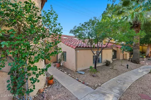 4540 N 44th St #8, Phoenix, AZ 85018
