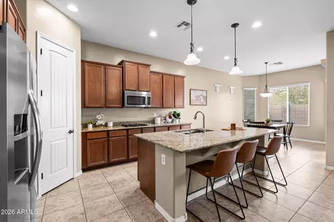 3702 E Robin Ln, Gilbert, AZ 85296 photo 6