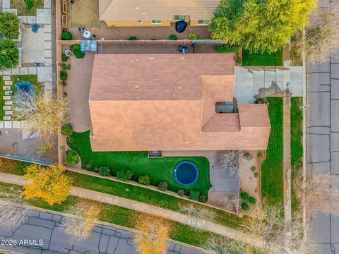3702 E Robin Ln, Gilbert, AZ 85296 photo 3