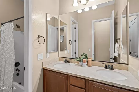 3702 E Robin Ln, Gilbert, AZ 85296 photo 32