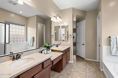 3702 E Robin Ln, Gilbert, AZ 85296 photo 28