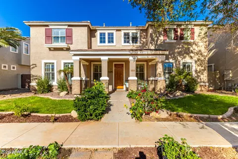 2858 E Shannon St, Gilbert, AZ 85295