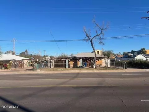 554 W Rio Salado Pkwy, Mesa, AZ 85201