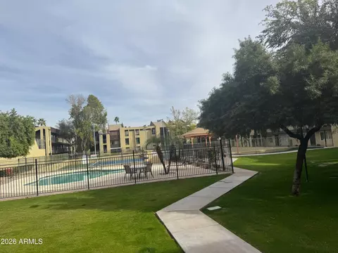 461 W Holmes Ave #150, Mesa, AZ 85210