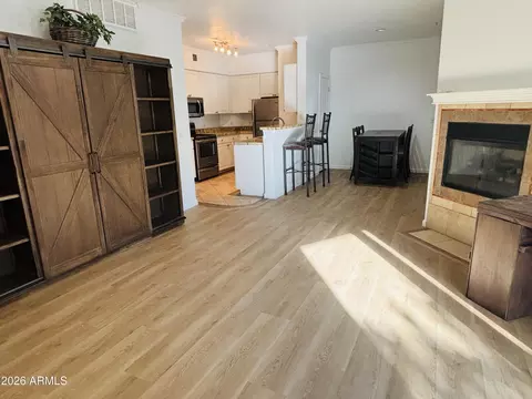1701 E Colter St #337, Phoenix, AZ 85016