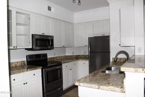 Kitchen - 1701 E Colter St #337, Phoenix, AZ 85016 photo 1 of 2
