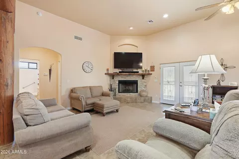 Living - 710 S Muleshoe Rd S, Apache Junction, AZ 85119 photo 1 of 4