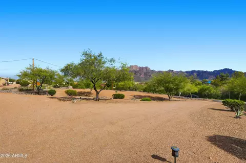 Exterior - 710 S Muleshoe Rd S, Apache Junction, AZ 85119 photo 11 of 11