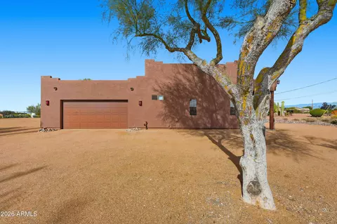 Exterior - 710 S Muleshoe Rd S, Apache Junction, AZ 85119 photo 6 of 11