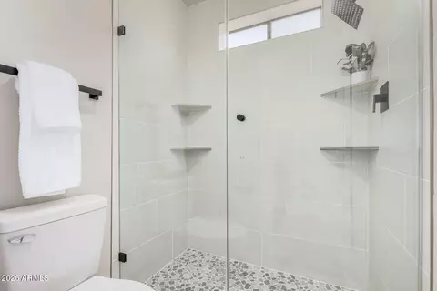 Bath - 7144 E Gary St, Mesa, AZ 85207 photo 3 of 5
