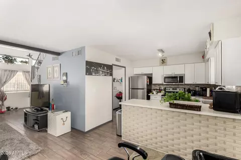 Kitchen - 406 E Pecan Rd, Phoenix, AZ 85040 photo 1 of 5