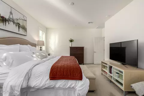 Bedroom - 4050 E Ranch Rd, Gilbert, AZ 85296 photo 4 of 6