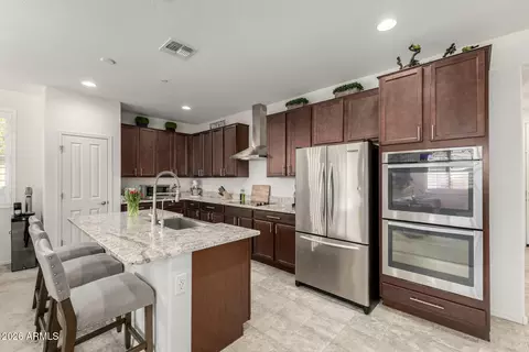 Kitchen - 4050 E Ranch Rd, Gilbert, AZ 85296 photo 1 of 5