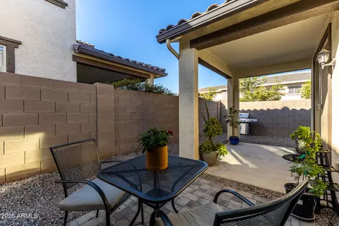Exterior - 4050 E Ranch Rd, Gilbert, AZ 85296 photo 6 of 7