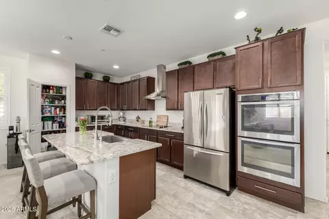 Kitchen - 4050 E Ranch Rd, Gilbert, AZ 85296 photo 2 of 5