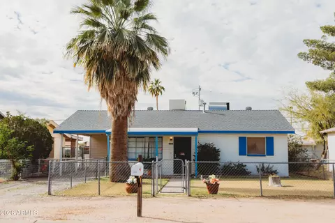 1323 N Center Ave, Casa Grande, AZ 85122