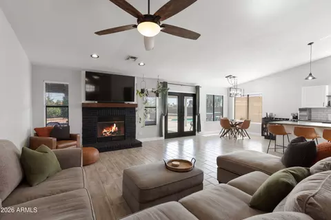5963 Enrose Cir, Mesa, AZ 85205 photo 3