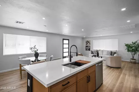 1237 E Ruth Ave, Phoenix, AZ 85020 photo 15