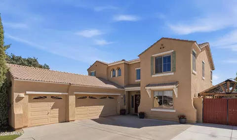 18499 E Druids Glen Rd, Queen Creek, AZ 85142