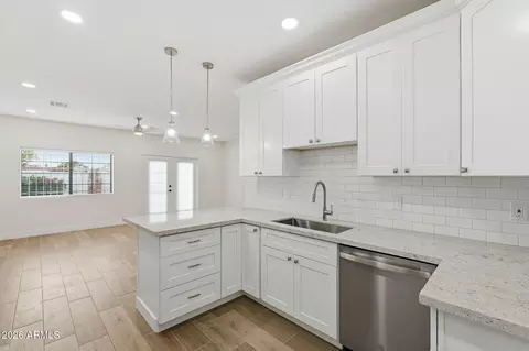 Kitchen - 501 E 2nd Ave #17, Mesa, AZ 85204 photo 5 of 5