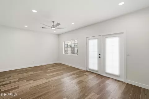 Living - 501 E 2nd Ave #17, Mesa, AZ 85204 photo 2 of 3